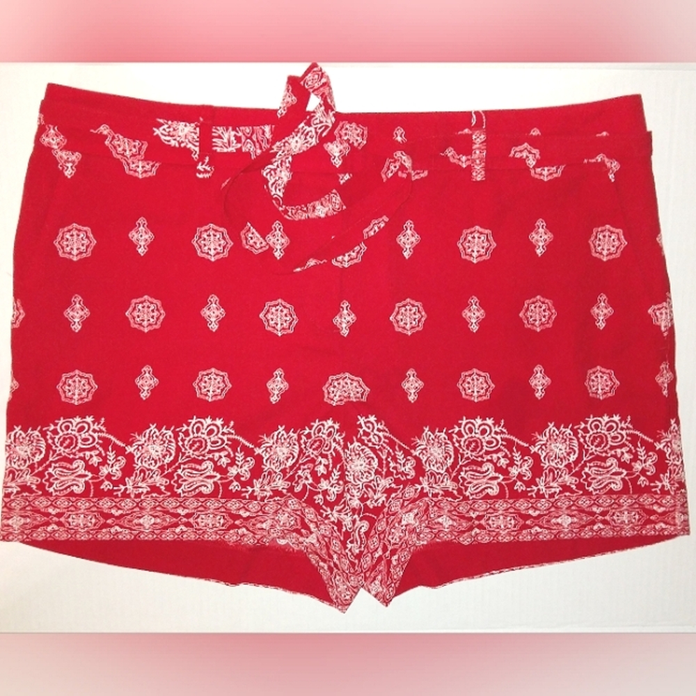 Brand New☆ANN TAYLOR☆LOFT☆Striking Red Bandana Print Women's Casual Shorts